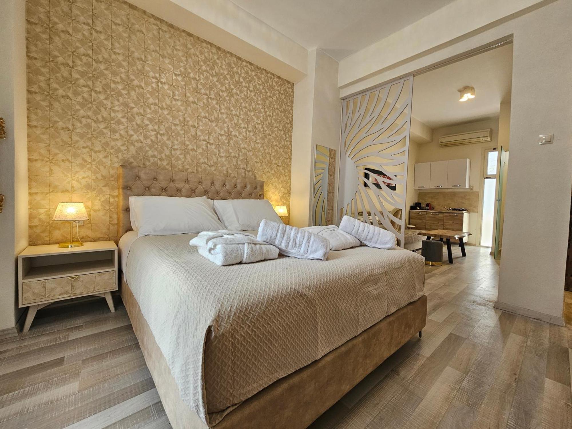 Golden City Center Suites Rhodes City Exterior photo